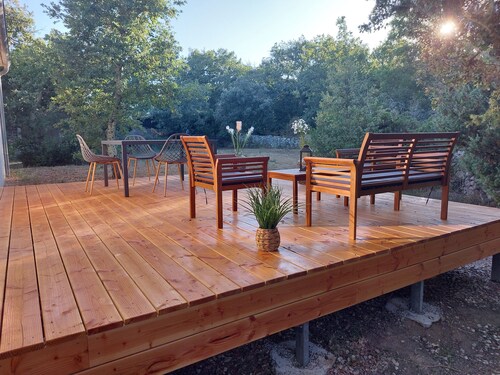 Detached villa, Swimming pool, Spa, Garden furniture. Near Vallon Pont d'Arc.