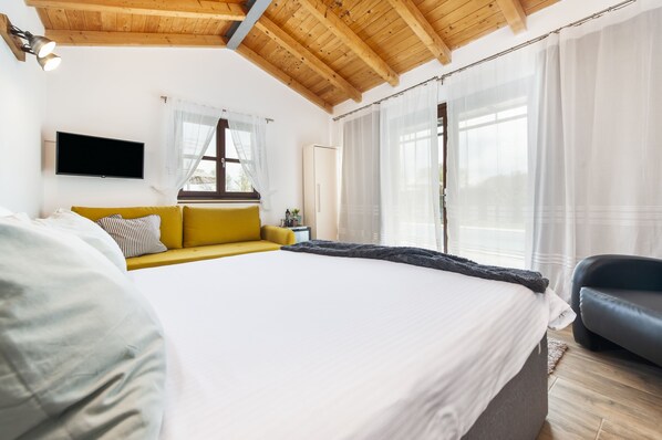 3 chambres, accès à Internet