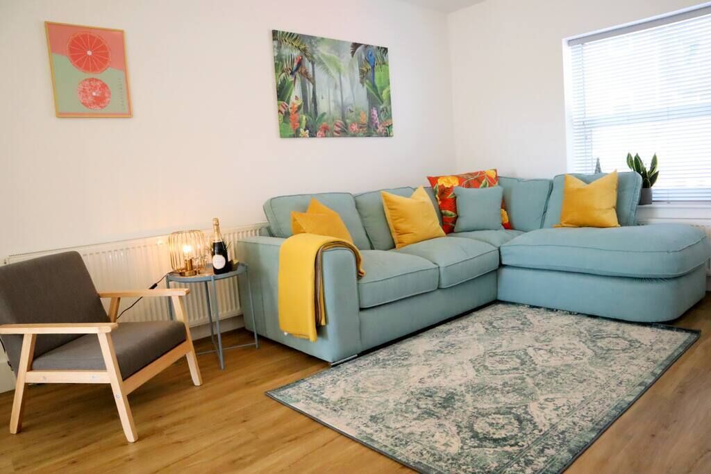 TV, Netflix, streaming services