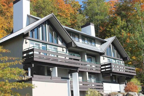 5 bedroom Townhouse: Incredible Views of Loon Mtn.