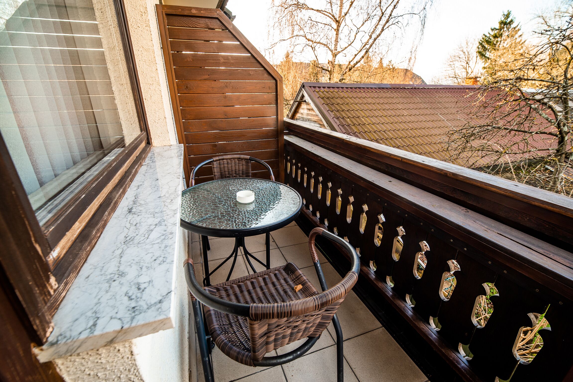 三人房 (Triple room with balcony) | 阳台