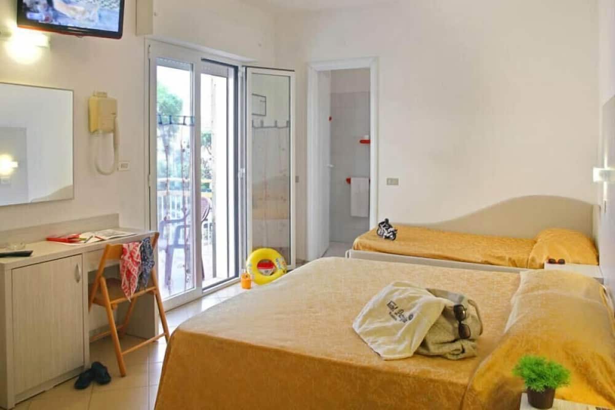 In-room safe, desk, free cots/infant beds, free WiFi