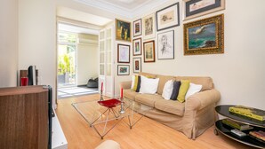 Apartment, 1 Bedroom | Living room