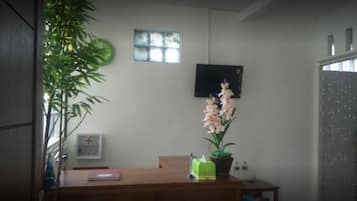 Habitación estándar doble | Tabla de planchar con plancha, wifi gratis, ropa de cama