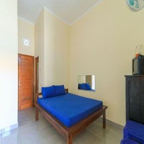 Laptop workspace, free WiFi - Pondok Wisata Intan Indah 1 (Denpasar)