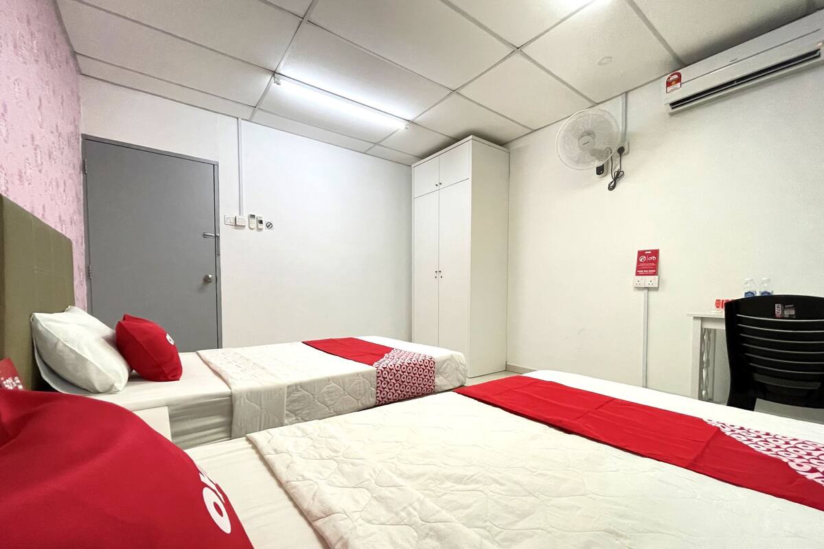 ห้องทวิน, ห้องน้ำรวม | โต๊ะทำงาน, Wi-Fi ฟรี, ผ้าปูที่นอน
