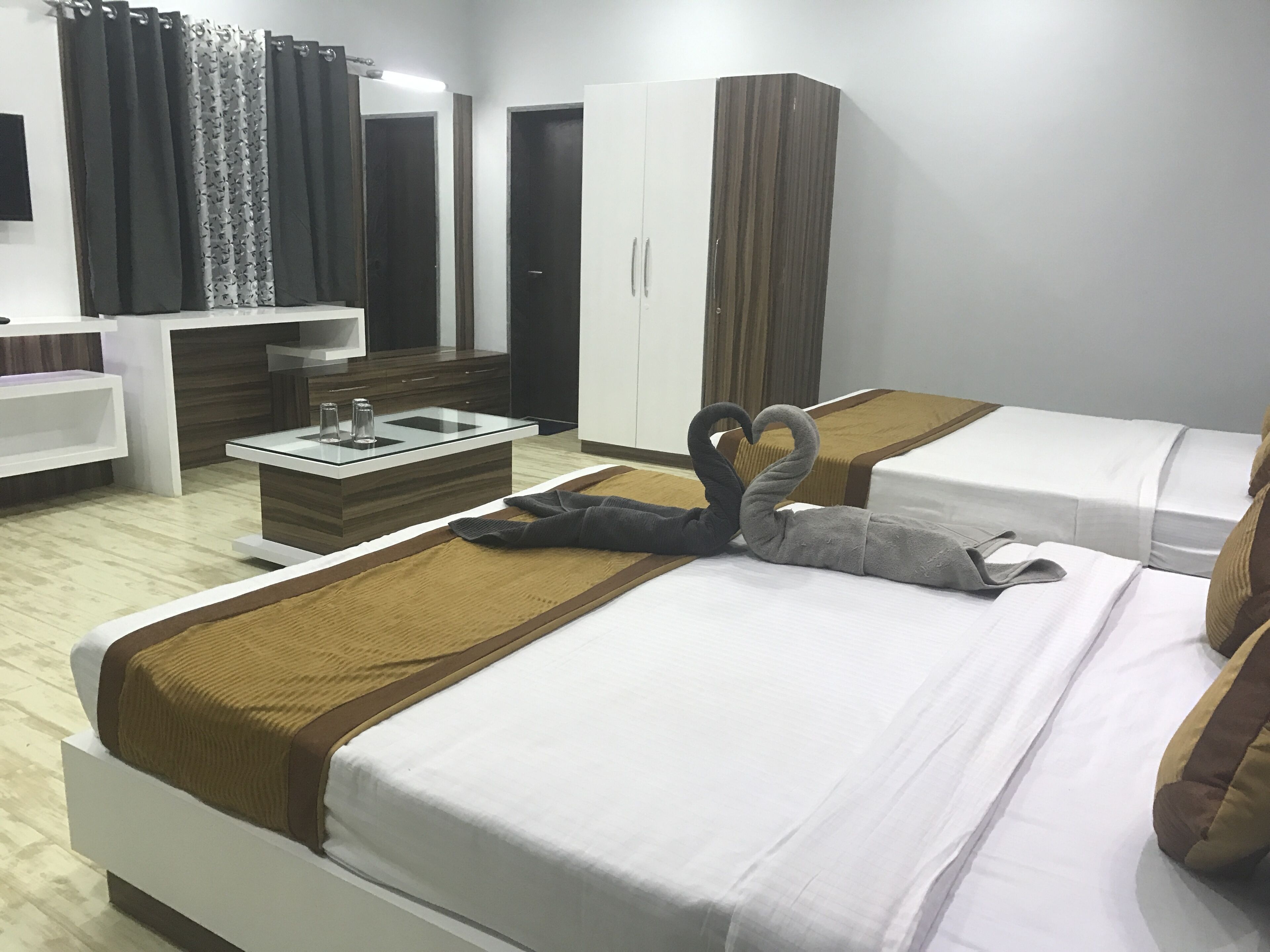 family suite | desk, free wifi