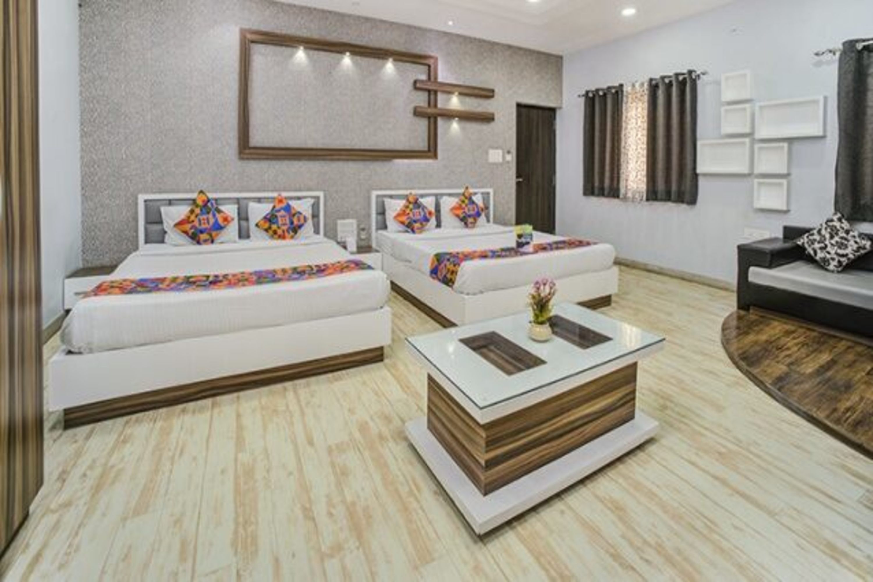 family suite | desk, free wifi