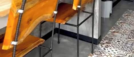 Deluxe Room | Desk, free WiFi, bed sheets