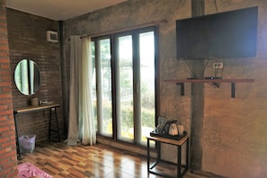 双人房 | 笔记本电脑工作区、免费 WiFi、床单
