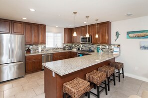 Kookgerei, borden en bestek