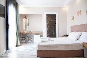 Front of property - Marin Yalıkavak Hotel (Bodrum)