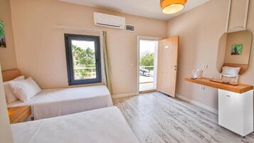 Desk, laptop workspace, free WiFi, bed sheets