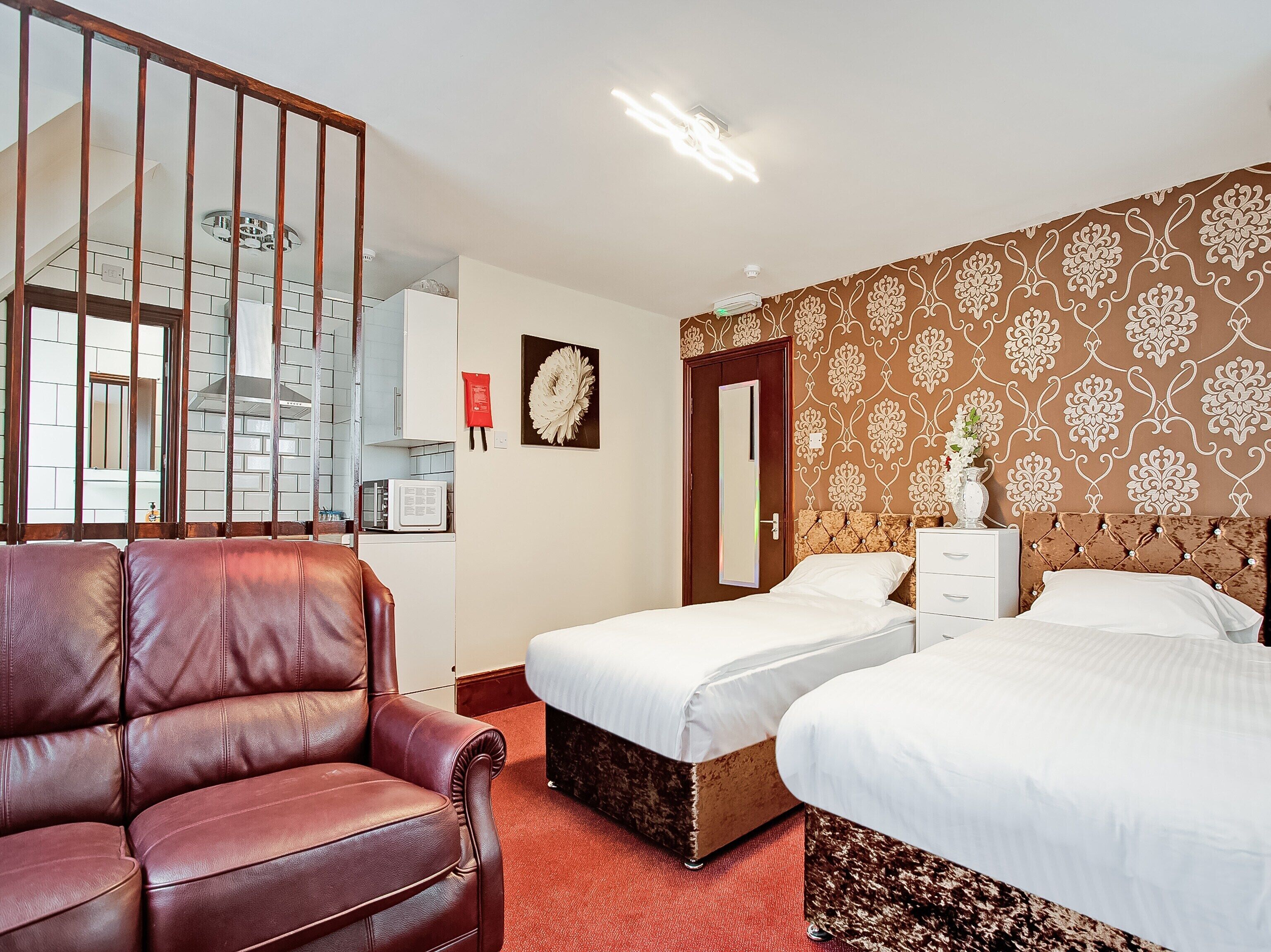 Standard Studio, 1 Double Bed | Desk, free WiFi, bed sheets