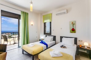 Deluxe Villa, 4 Bedrooms, Ocean View | 4 bedrooms, laptop workspace, travel cot, free WiFi - Villa Selena - Lux 4BD Residence (Chania)
