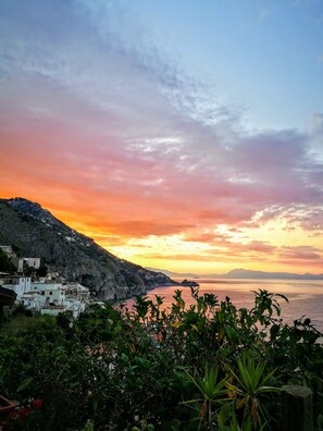 Imagen sin descripción, 3 de 19, botón