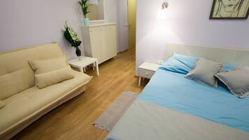 Superior Double Room | Minibar, desk, laptop workspace, free cribs/infant beds