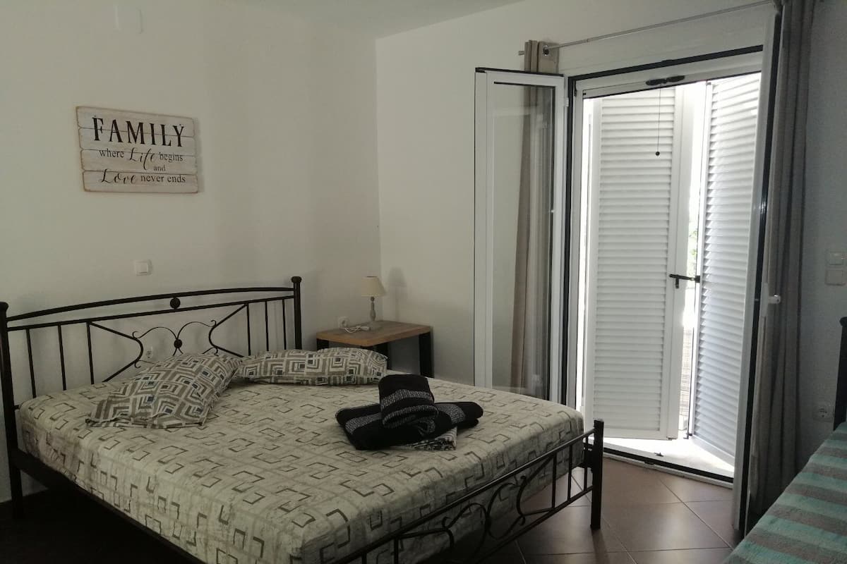 Monolocale (3 Pax) | 1 camera, culle/letti per bambini (gratuiti), Wi-Fi gratuito, lenzuola