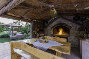 BBQ/picnic area - Villa Barbarossa (Kastela)