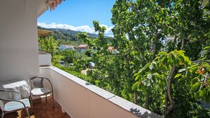 Property grounds - Apartments and rooms Biserka, (16177), Palit, hr (Palit)