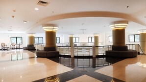 Meeting facility - Vue Palace, ARTOTEL Curated (Bandung)