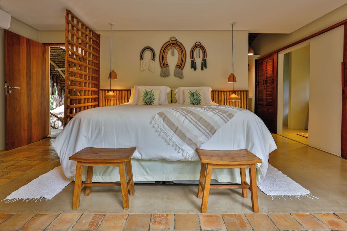 1 bedroom, pillow-top beds, individually decorated