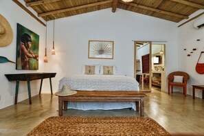 Exclusive Bungalow, 1 King Bed, Garden View, Garden Area