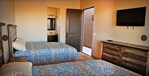 4 bedrooms, iron/ironing board, travel cot, free WiFi
