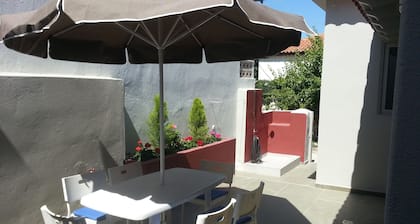 House 100m from Sea and Square