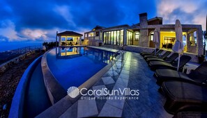 Outdoor pool - Elegant Villa in Prime Location, Ideal for Weddings, Amazing Pool & Terrace (Kathikas Paphos)