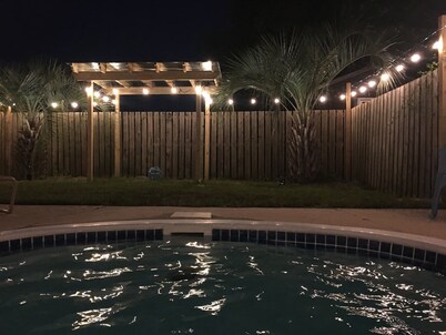 Seas The Day - private pool, 1 block from Ocean!