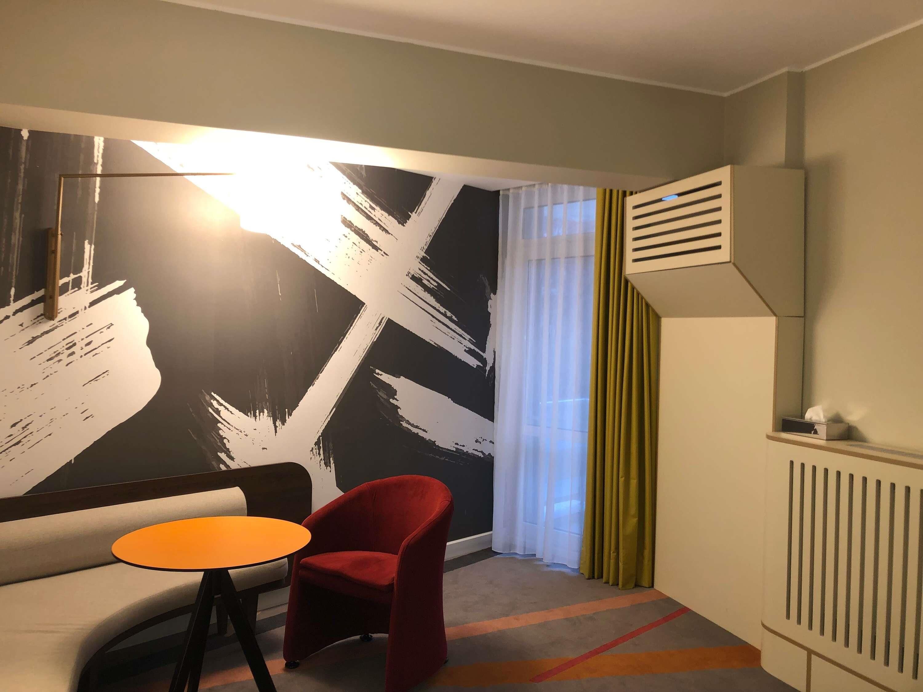 Habitación superior, 2 camas individuales | Escritorio, sistema de insonorización, wifi gratis y ropa de cama