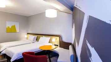 Habitación superior, 2 camas individuales | 1 habitación, insonorización, wifi gratis y ropa de cama