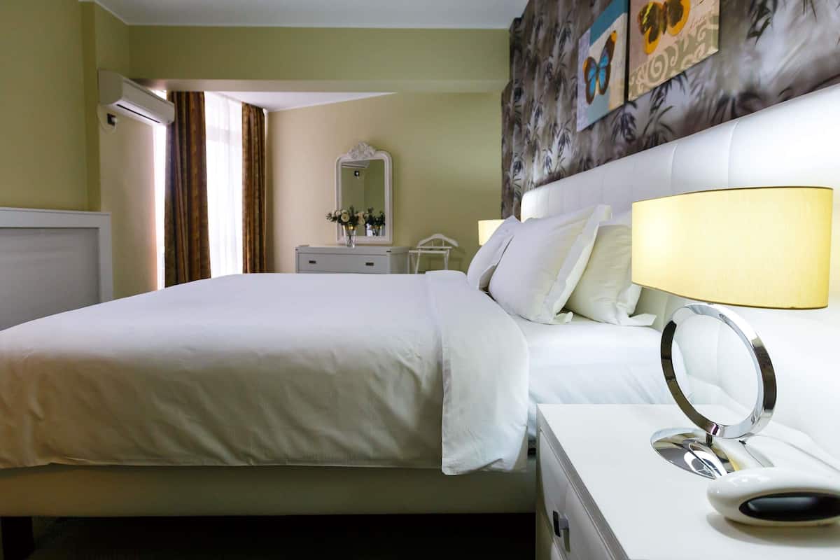 Superior Suite, 1 Double Bed with Sofa bed | Desk, soundproofing, free WiFi, bed sheets