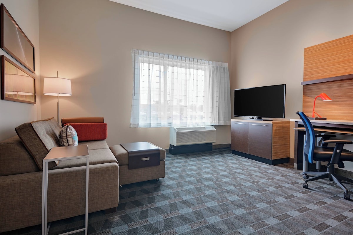 Suite, 1 slaapkamer, niet-roken | Woonruimte