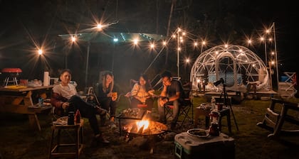 ComfyDome Forest-Side Glamping