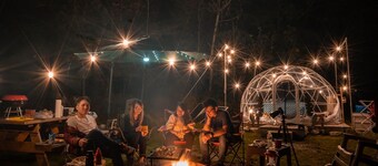 ComfyDome Forest-Side Glamping
