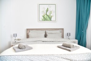 1 bedroom, iron/ironing board, WiFi, bed sheets