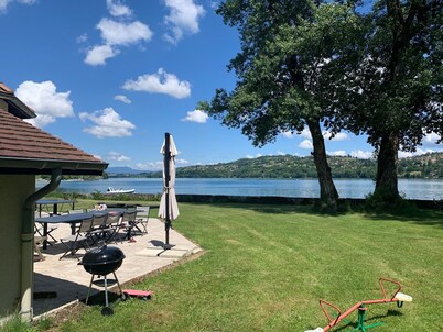 Exceptional waterfront property - Lac de Paladru