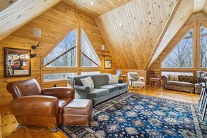 Smart TV, ping pong, stereo - Spectacular opportunity to enjoy the finest property in Killington Summit (Killington)