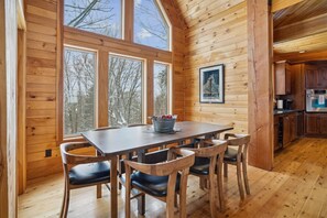 Dining - Spectacular opportunity to enjoy the finest property in Killington Summit (Killington)