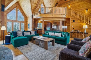 Smart TV, ping pong, stereo