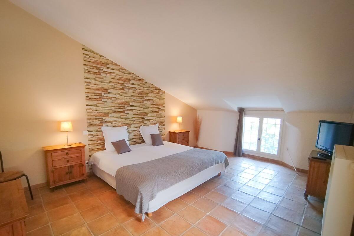 Dobbeltrom – standard, privat bad (De Surga)