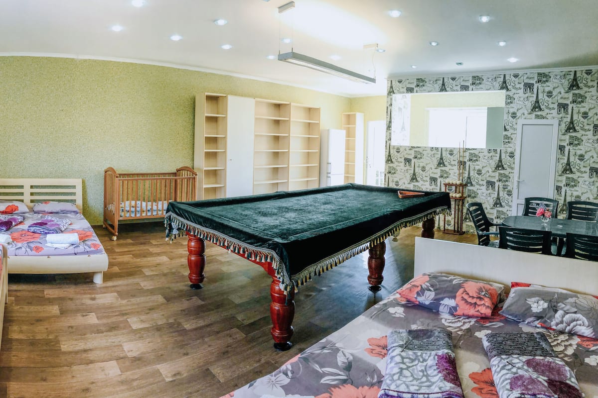 1 habitación y ropa de cama de alta calidad