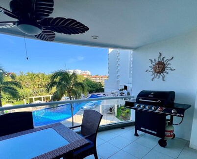 Stunning Oceanview Condo in Villamagna