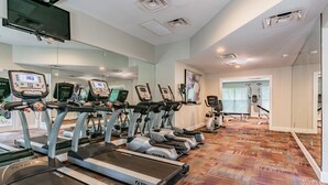 Unclassified image, 2 of 31, button - CP-514: Luxury Clearwater Apartment (Clearwater)