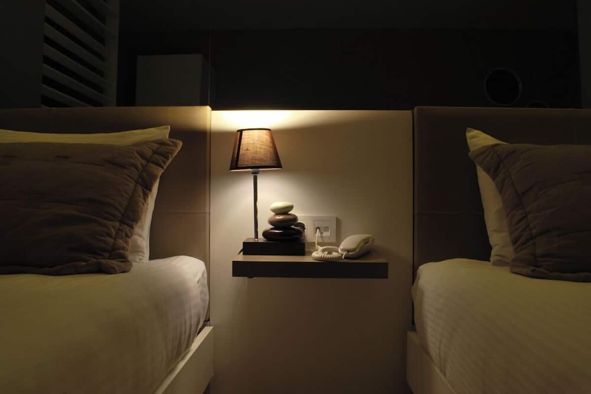 1 bedroom, Egyptian cotton sheets, premium bedding, in-room safe