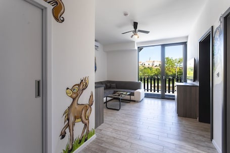 Televisión LCD 102 cm con canales de televisión digitales, televisión