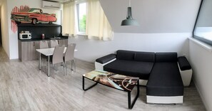 Televisión LCD 102 cm con canales de televisión digitales, televisión