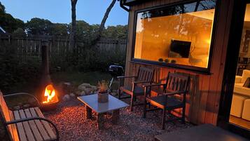 Romantic Bungalow | Terrace/patio